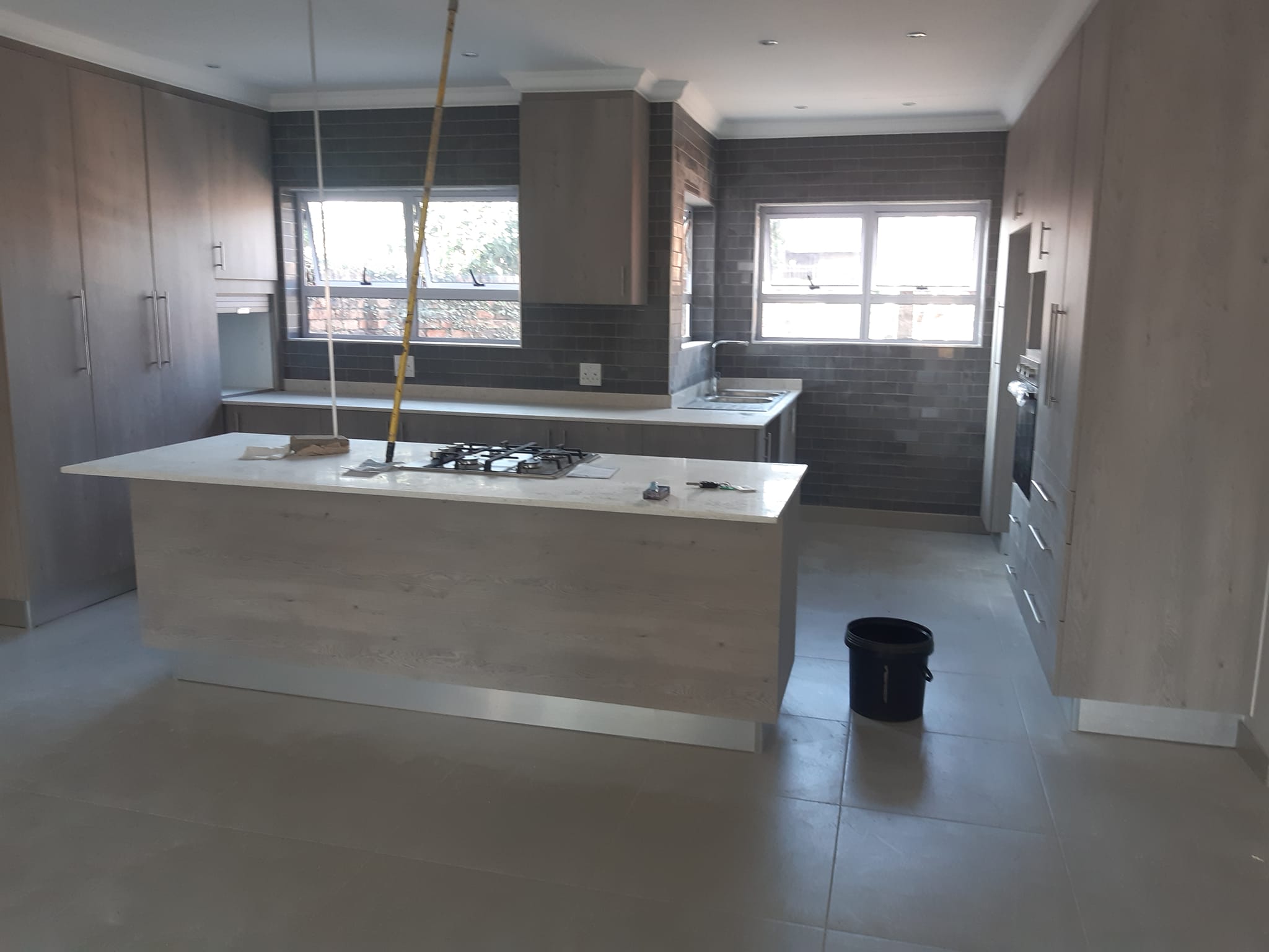 369271873_797523599044939_8636719643091943674_n contract cleaning services pretoria